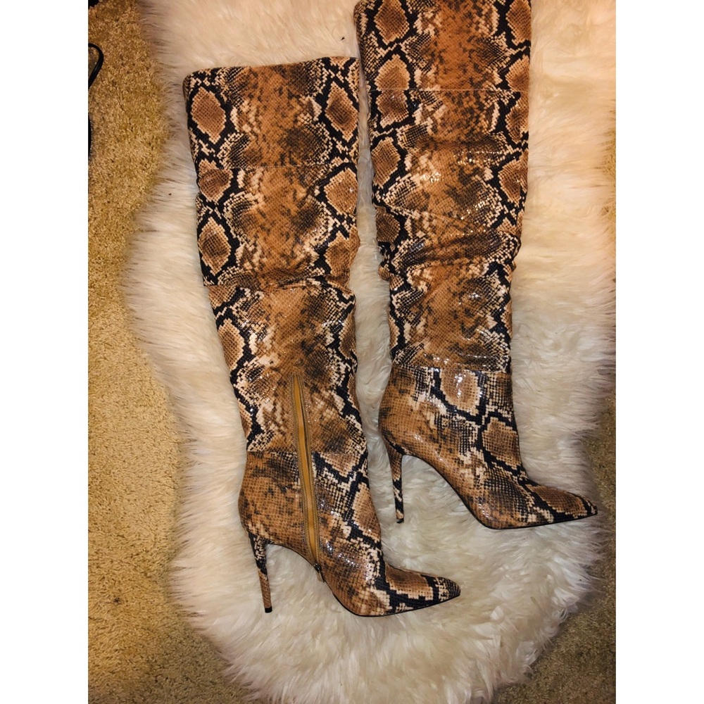 NWT Jessica Simpson Ladee Over the Knee Boot SZ 11
